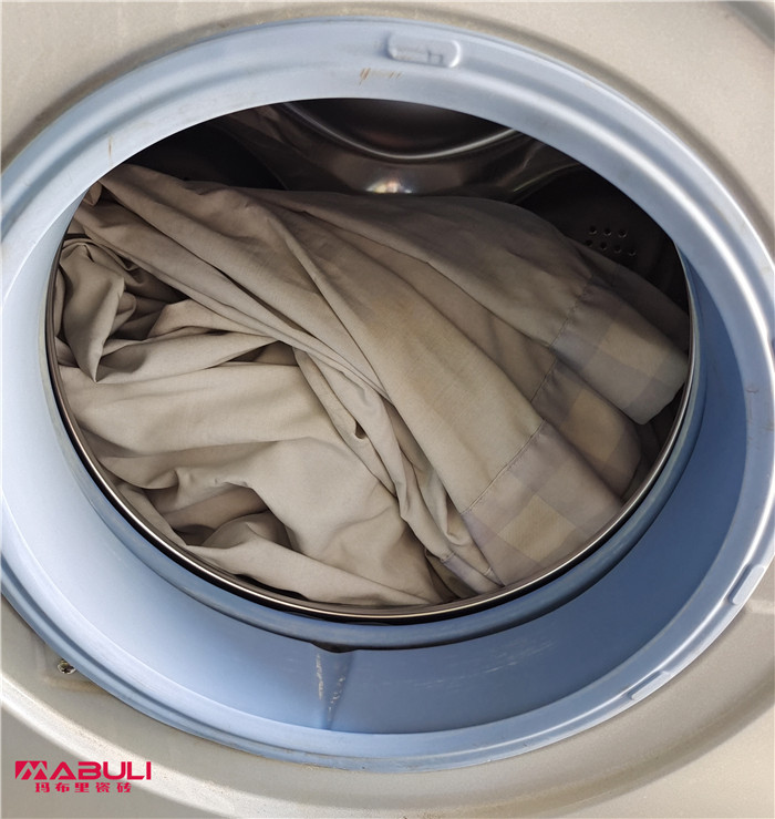 洗衣机洗窗帘方法玛布里瓷砖装饰学院教您用洗衣机洗窗帘的好办法